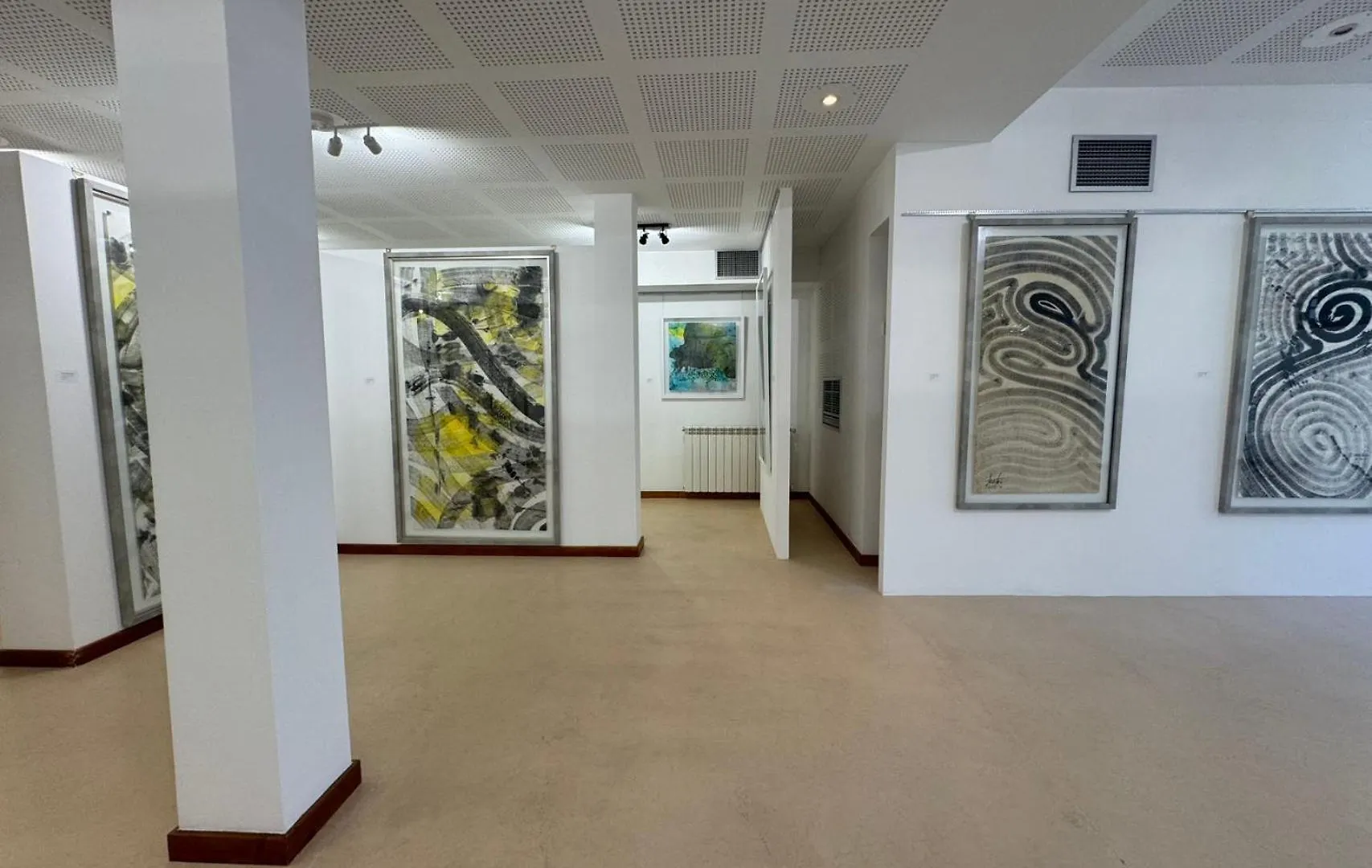 Aomo Art Space Hostel Oeiras Penzion