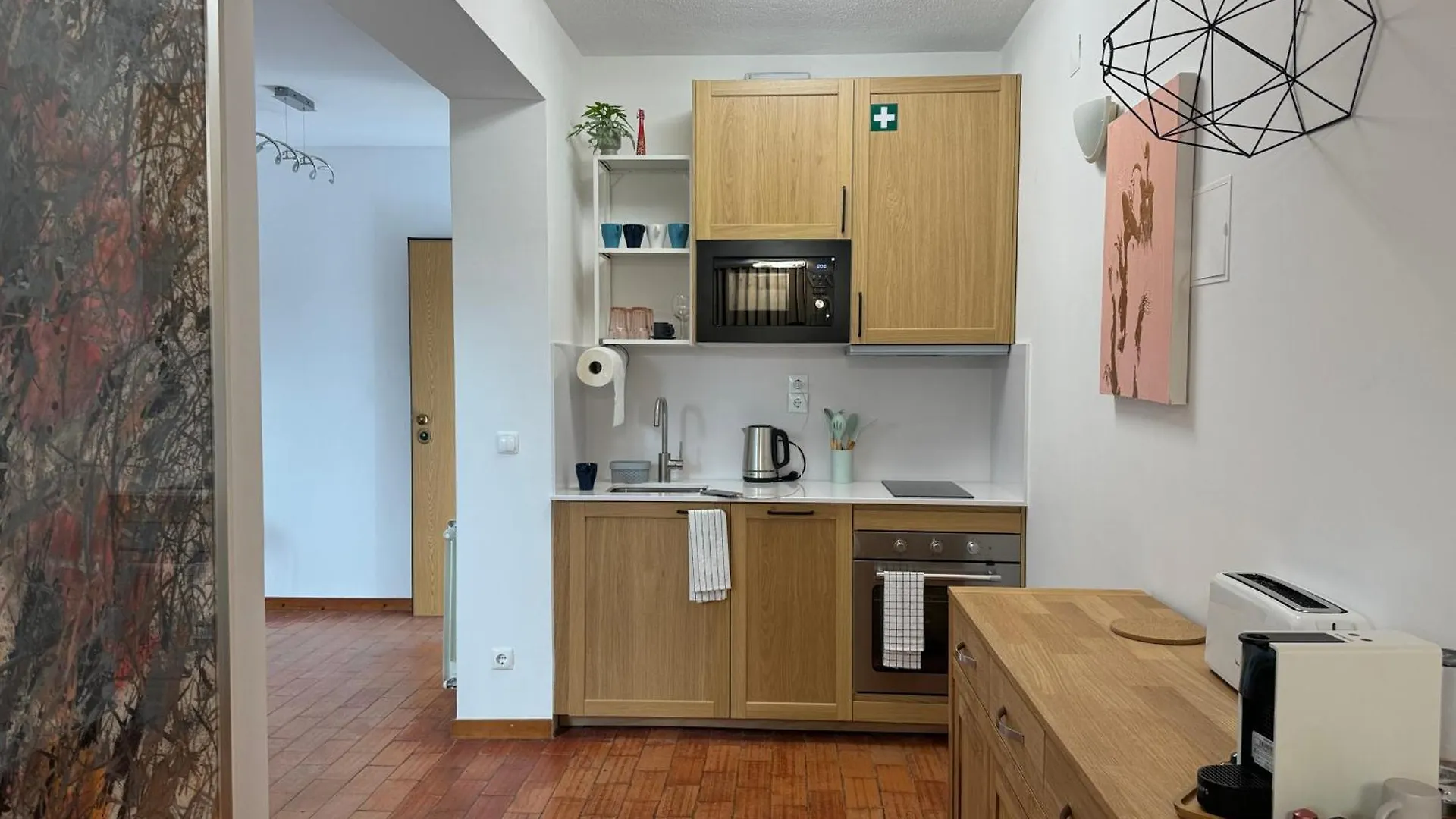 Aomo Art Space Hostel Oeiras